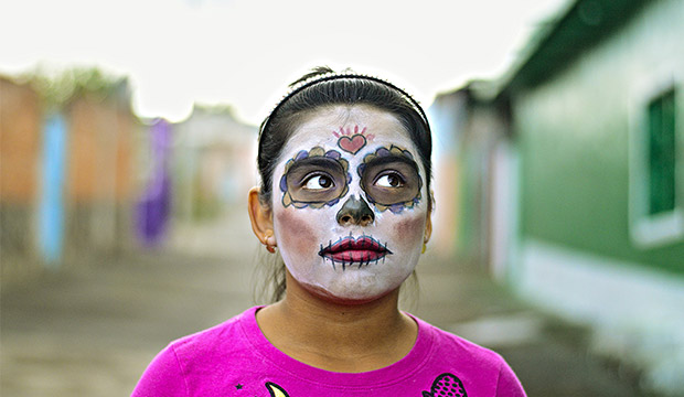 vetements latina carnaval mode